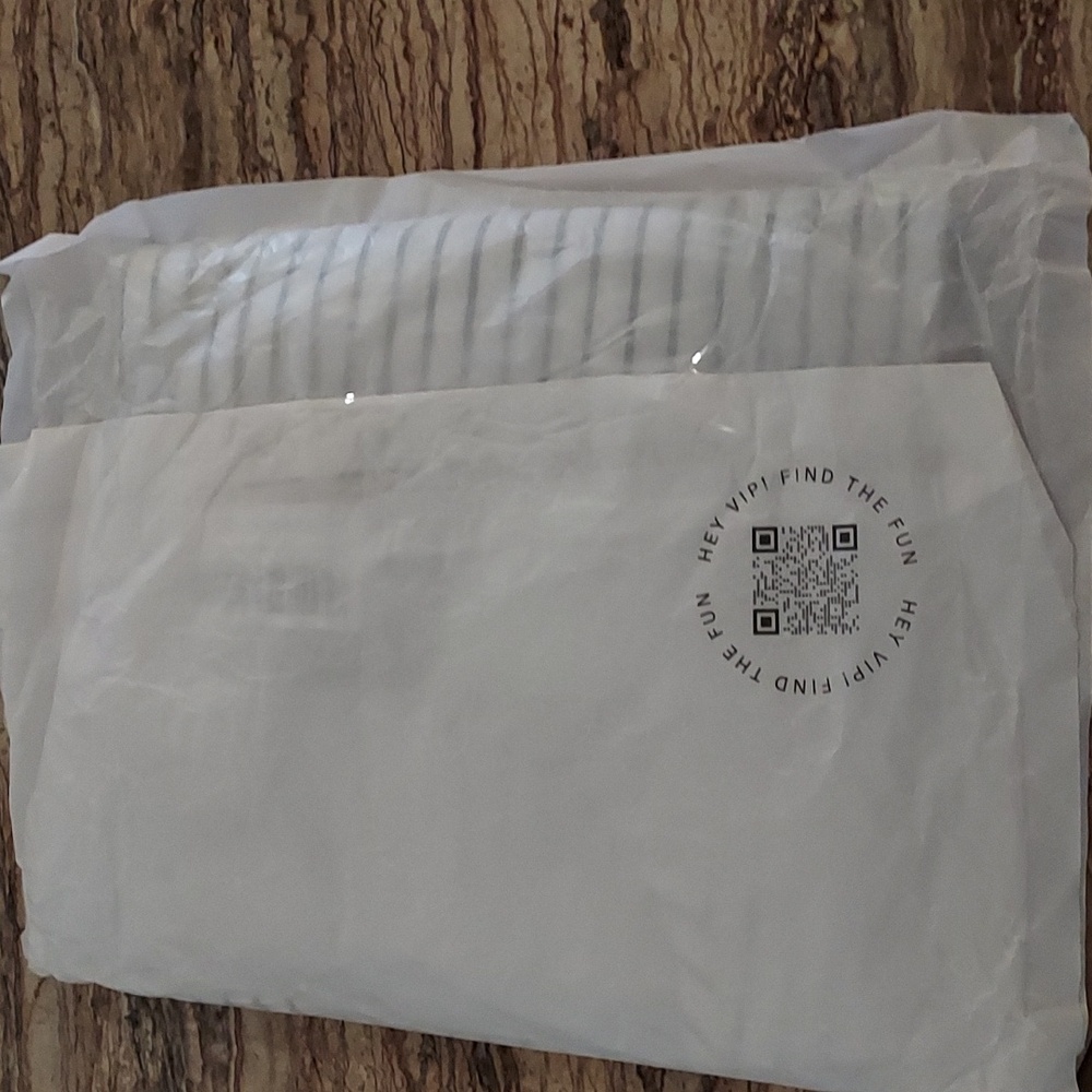 Tuckernuck NEW 100% Linen Stripe Edie Puff Sleeve Chic Cropped Blouse Top Sz XS - Picture 9 of 9